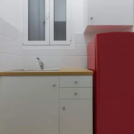 Adorable Modern 1br In The Heart Of Athens! Apartment