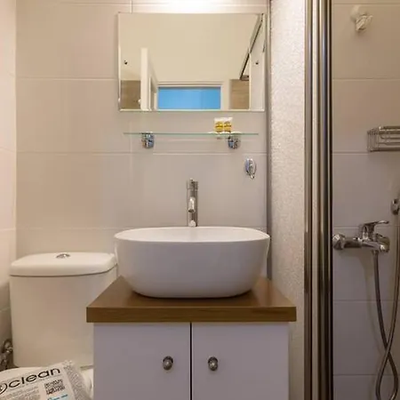 Apartment Adorable Modern 1br In The Heart Of Athens! *