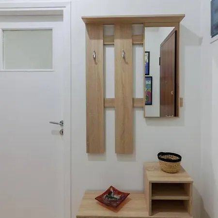 Adorable Modern 1br In The Heart Of Athens! Apartment